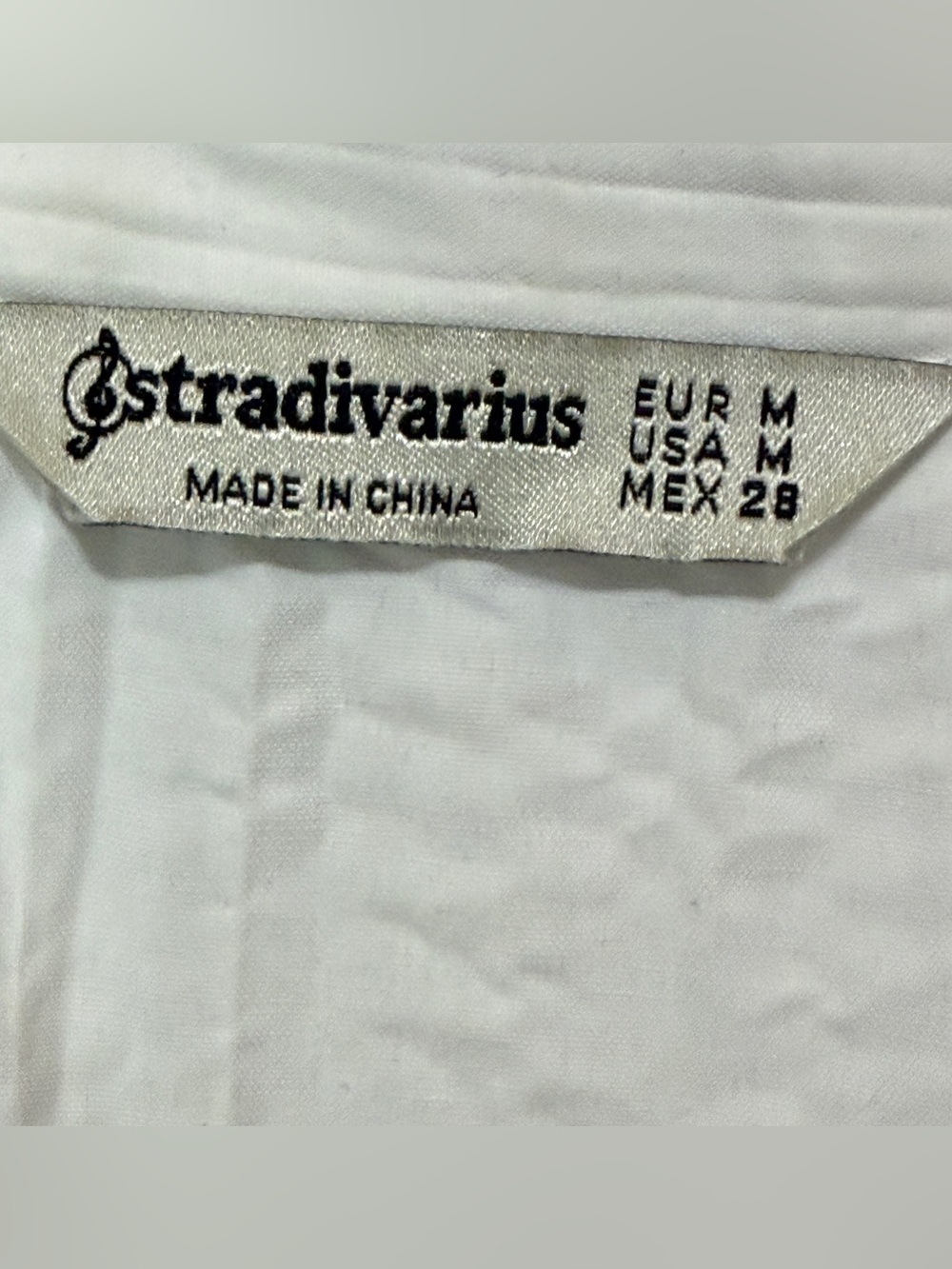 STRADIVARIUS Tiered Short-Sleeve Midi Shirt Dress in White, Medium - Picture 8 of 9